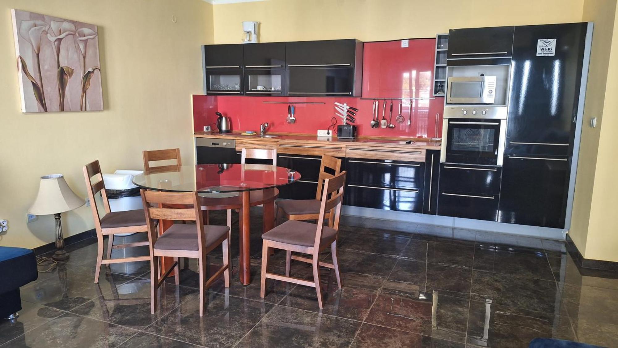 Apartments Coral Kotor Bagian luar foto