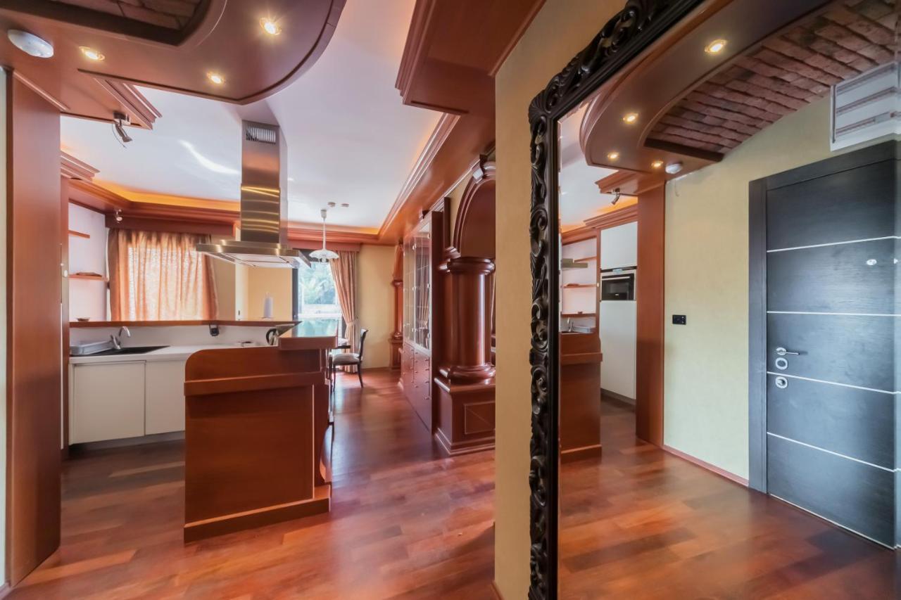 Apartments Coral Kotor Bagian luar foto